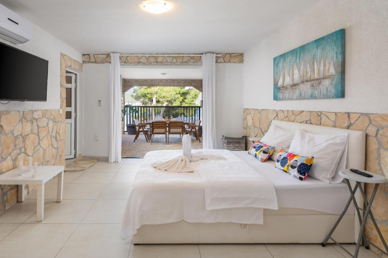 Estella Villa Apartments 罗戈兹尼察 外观 照片