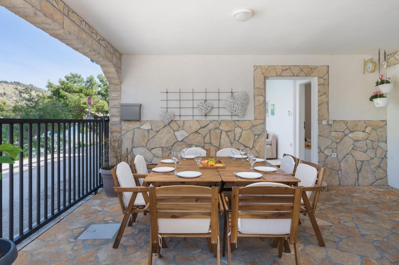 Estella Villa Apartments 罗戈兹尼察 外观 照片